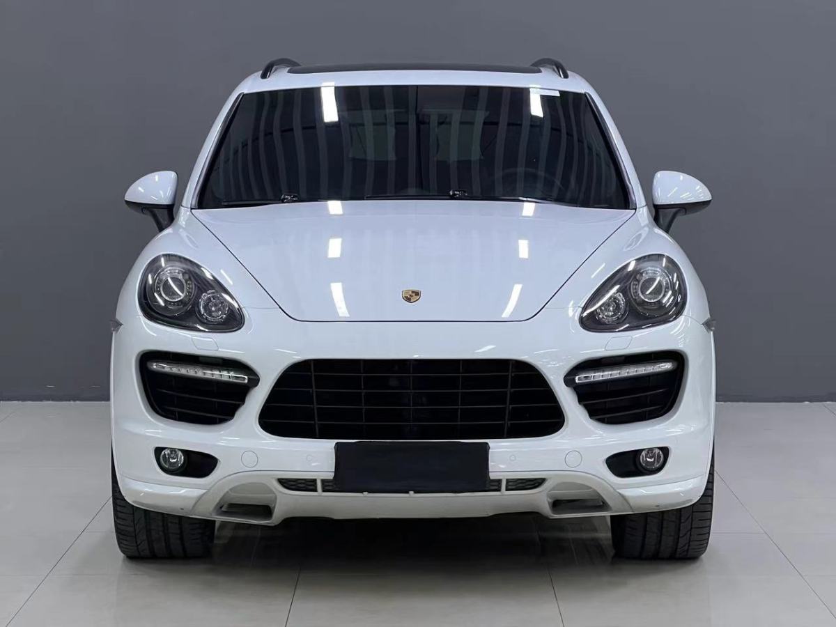 2014年7月保時(shí)捷 Cayenne  2012款 Cayenne GTS 4.8L