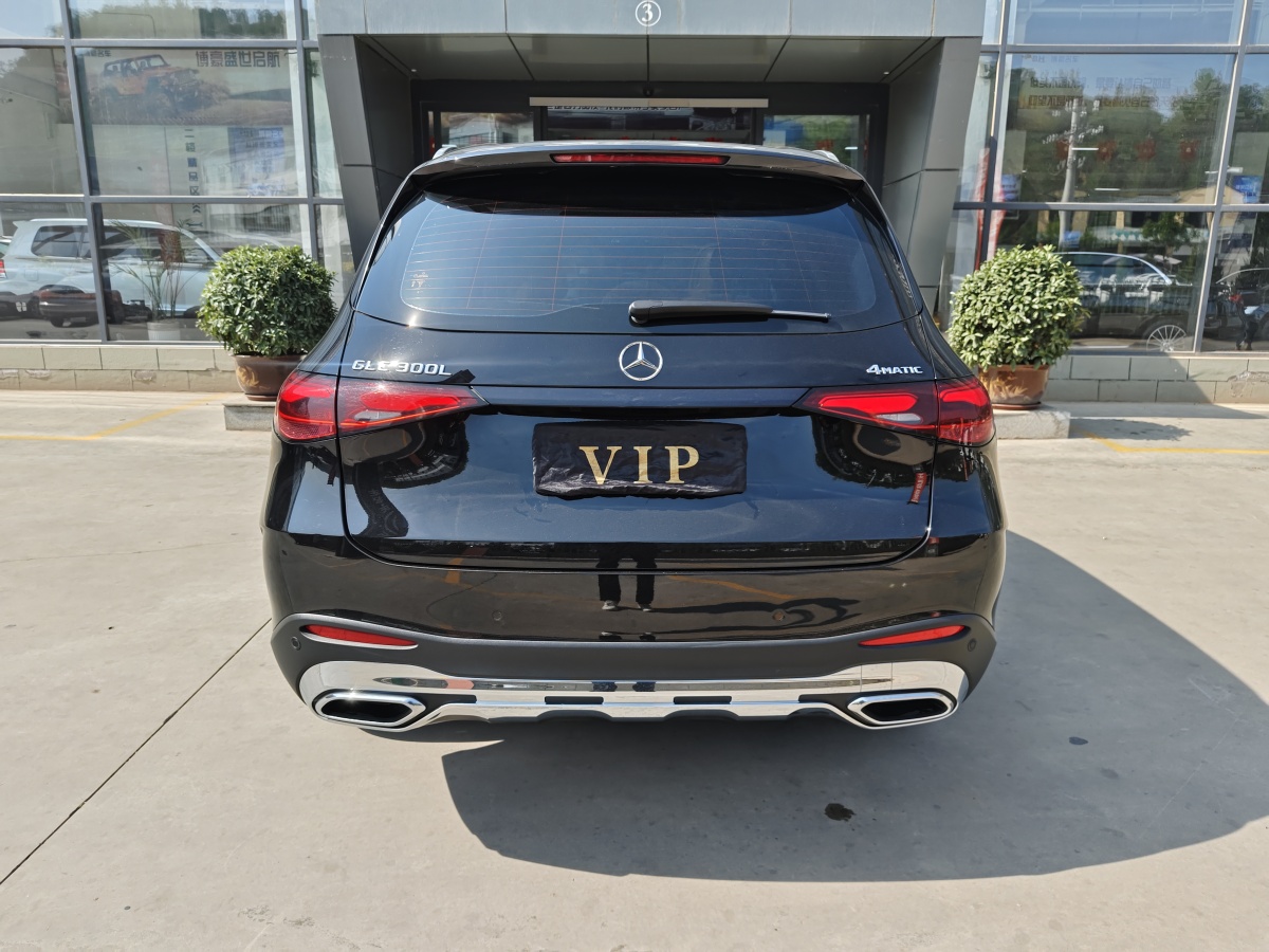 奔馳 奔馳GLC  2018款 改款 GLC 300 4MATIC 動感型圖片