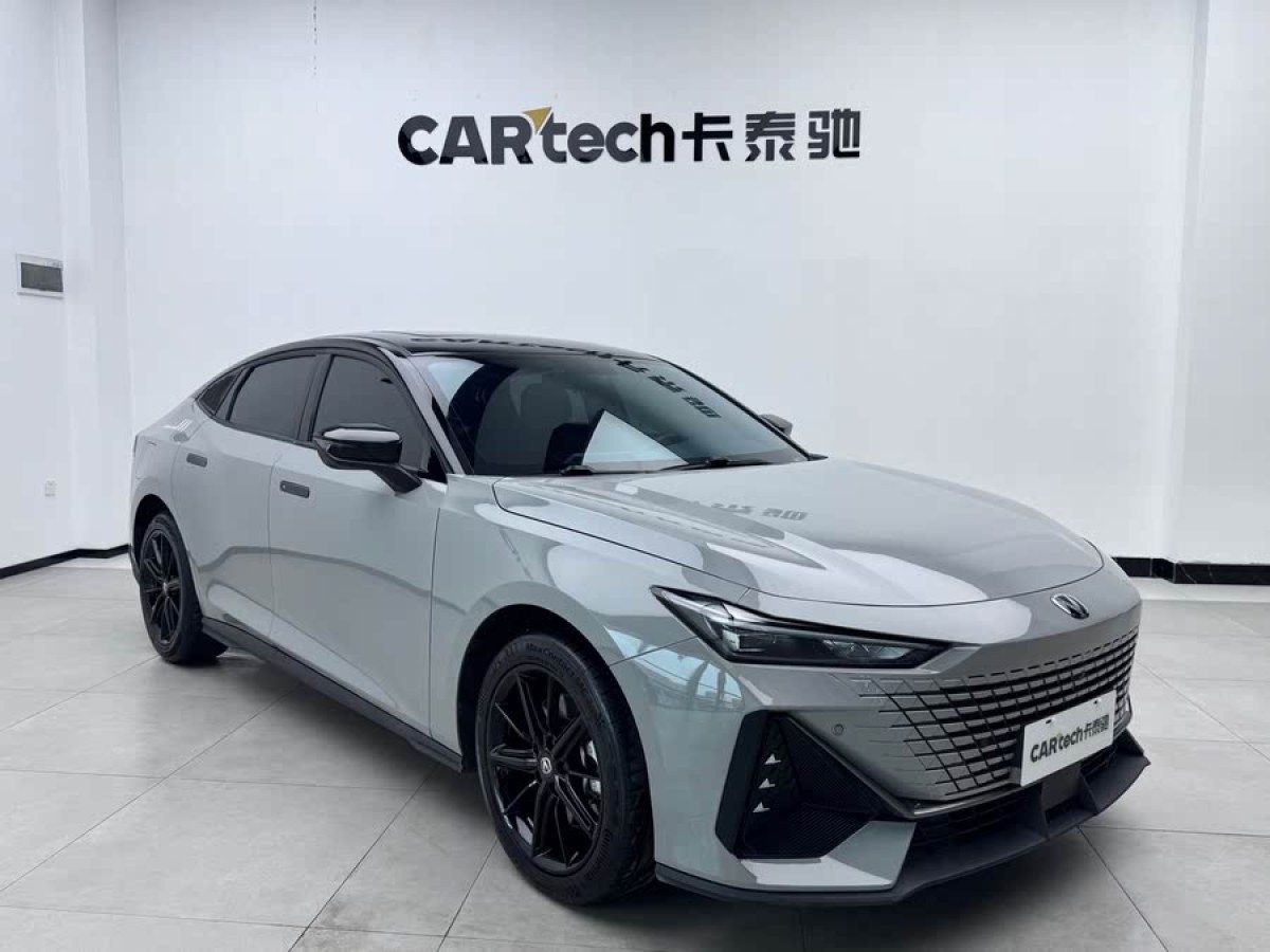 長安 長安UNI-V 智電iDD  2023款 智電iDD 1.5T 113km智趣型（飛快版）圖片