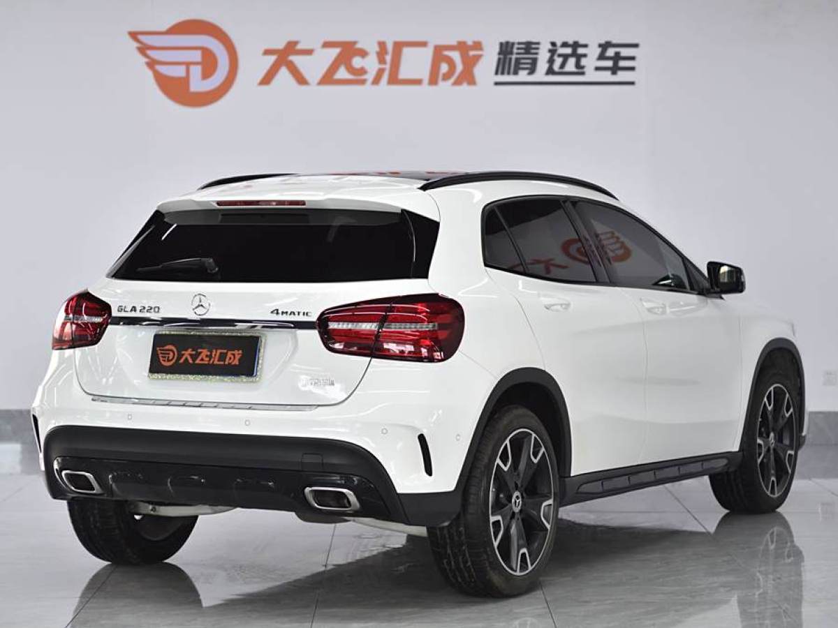 奔馳 奔馳GLA  2018款 GLA 220 4MATIC 運動型圖片