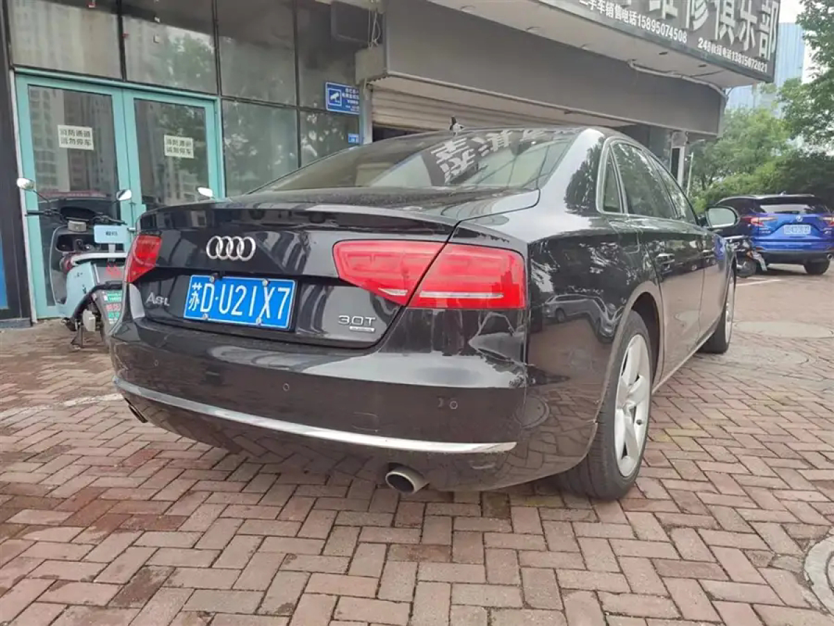 奧迪 奧迪A8  2011款 A8L 3.0 TFSI quattro尊貴型(245kW)圖片