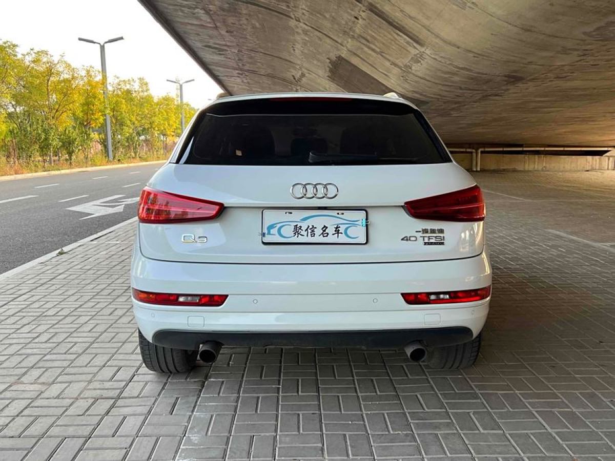 奧迪 奧迪Q3  2017款 40 TFSI quattro 全時(shí)四驅(qū)運(yùn)動型圖片