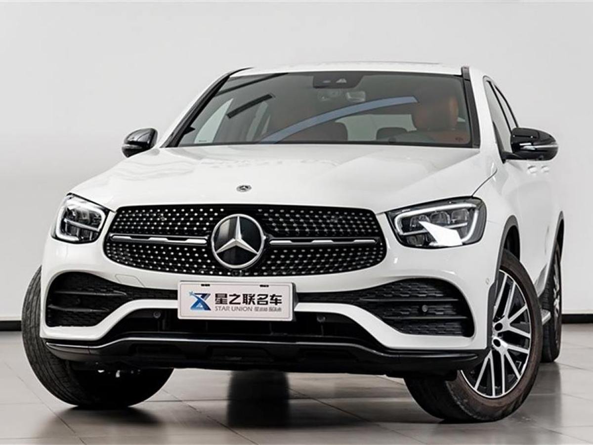 2022年6月奔馳 奔馳GLC  2022款 改款 GLC 300 4MATIC 轎跑SUV