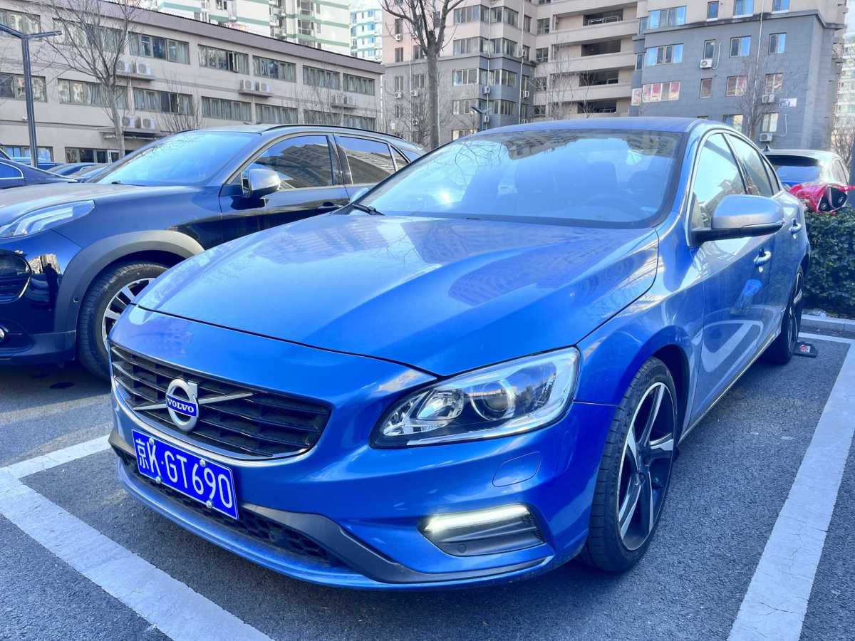 沃爾沃 S60  2015款 T5 個(gè)性運(yùn)動(dòng)版圖片