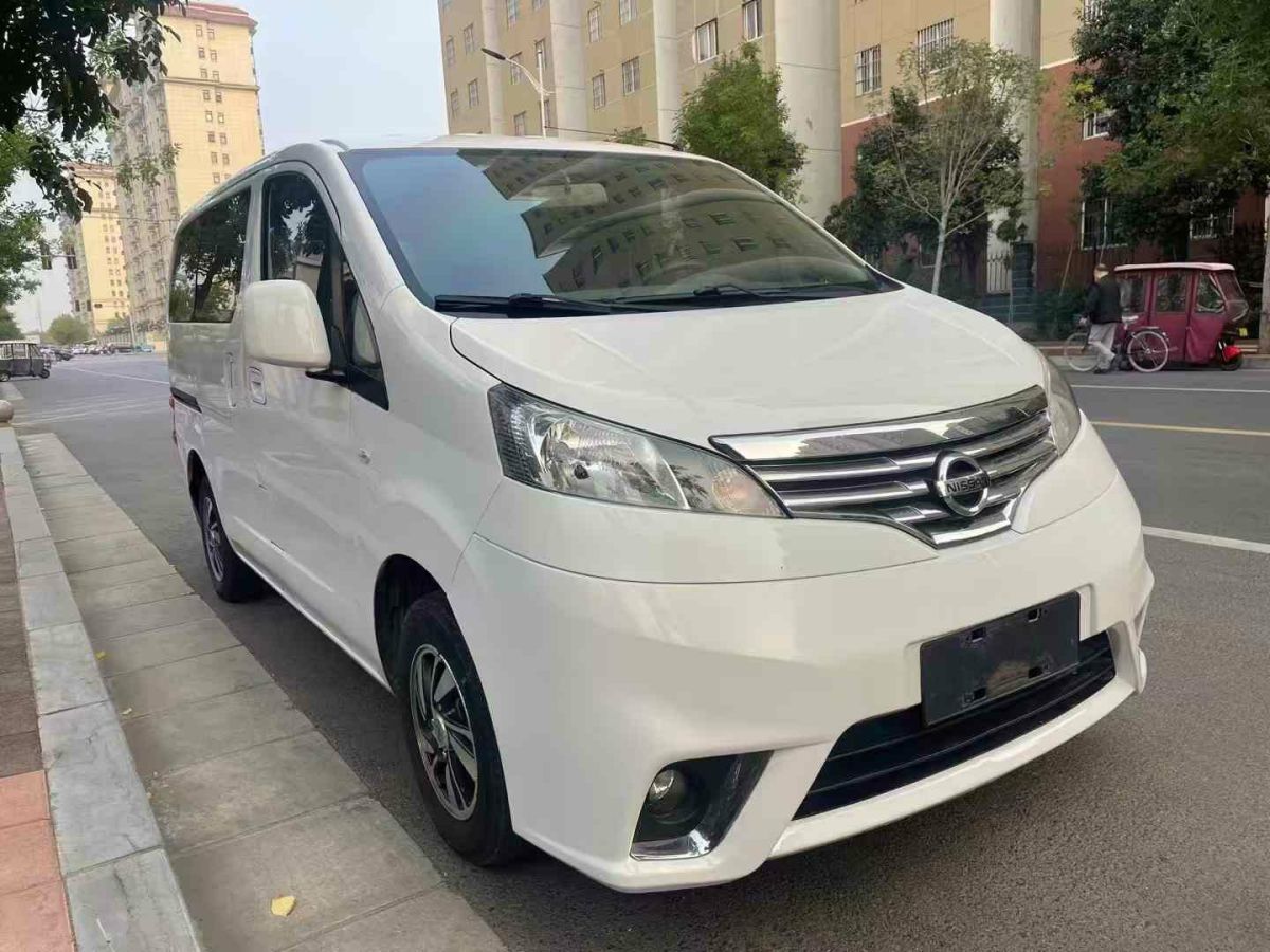 日產(chǎn) NV200 圖片