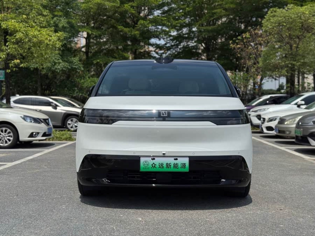 極氪 極氪MIX  2025款 智駕版圖片