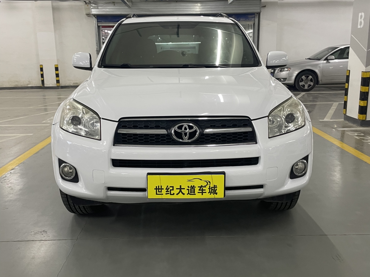 豐田 RAV4榮放  2010款 2.4L 自動(dòng)豪華升級(jí)版圖片