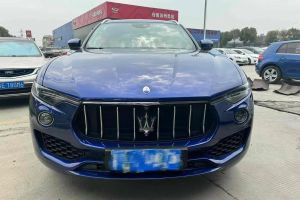 Levante 玛莎拉蒂 3.0T 经典版