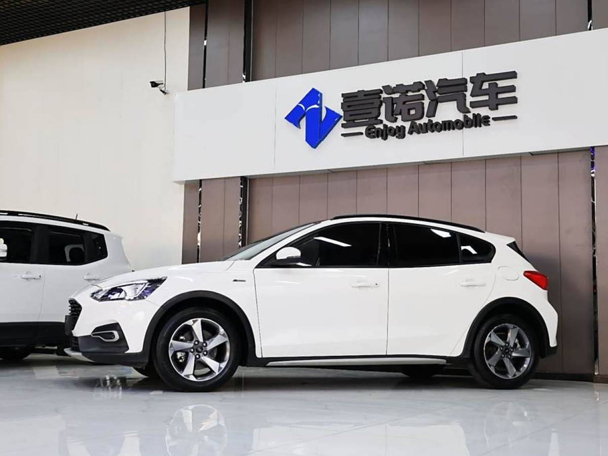 福特 ?？怂笰ctive  2020款 EcoBoost 180 自動(dòng)勁潮型圖片