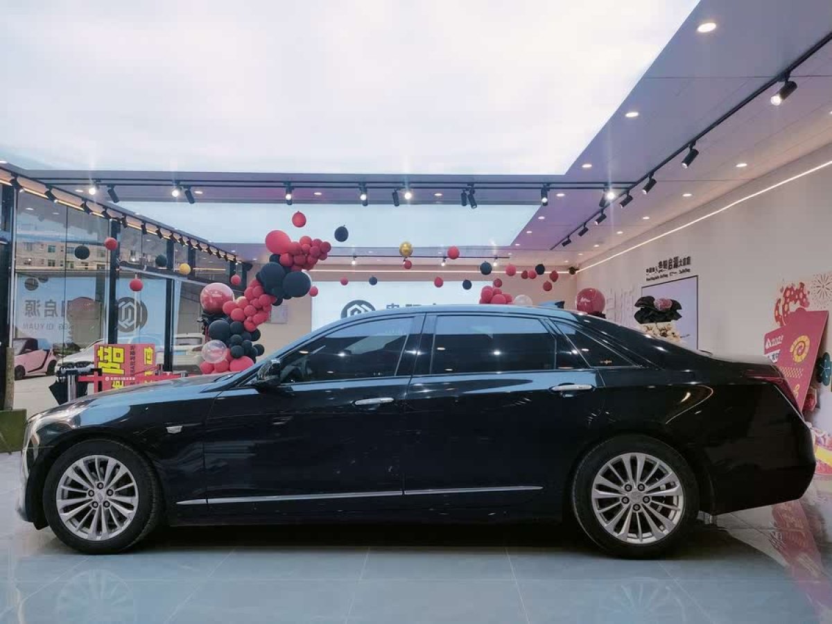 凱迪拉克 CT6  2017款 28T 豪華型圖片