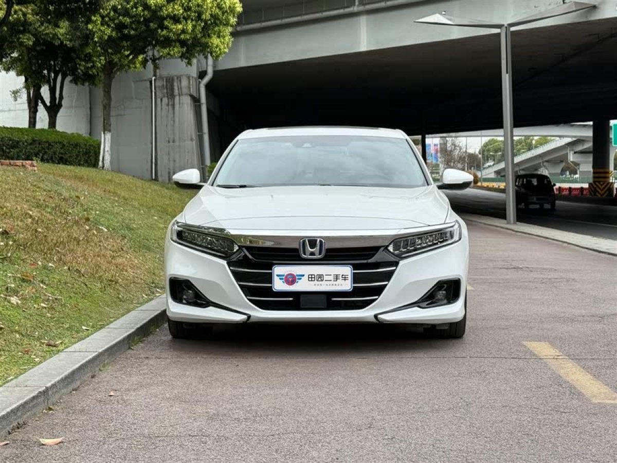 本田 雅閣  2022款 銳?混動 2.0L 銳領(lǐng)版圖片