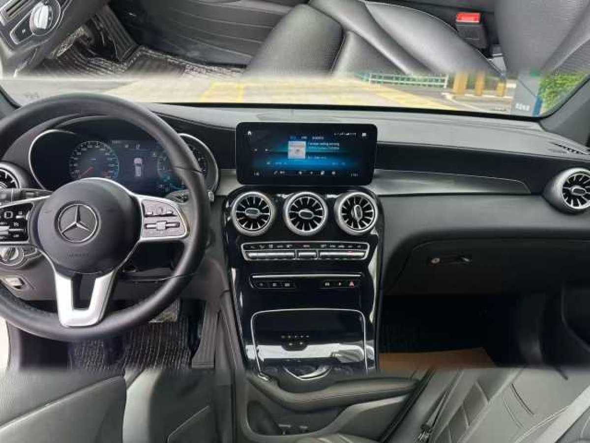 2021年3月奔馳 奔馳GLC  2021款 GLC 260 L 4MATIC 動感型