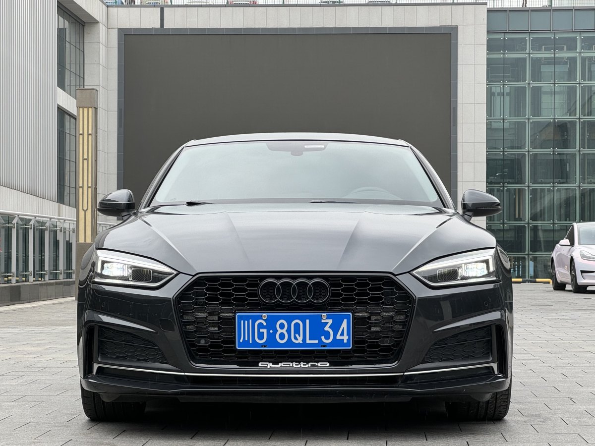 奧迪 奧迪A5  2019款 Sportback 40 TFSI 時(shí)尚型圖片