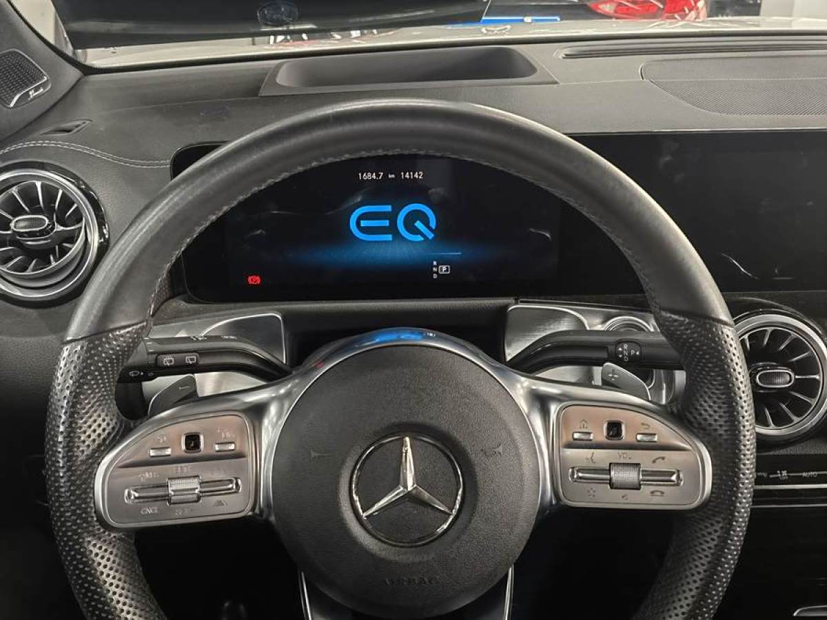 2022年1月奔馳 奔馳EQB  2022款 EQB 350 4MATIC