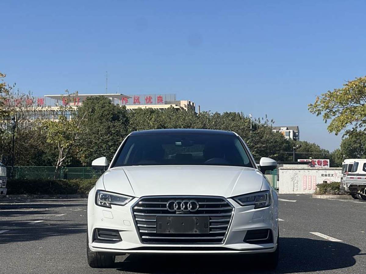 奧迪 奧迪A3  2019款 Limousine 35 TFSI 風(fēng)尚型 國VI圖片