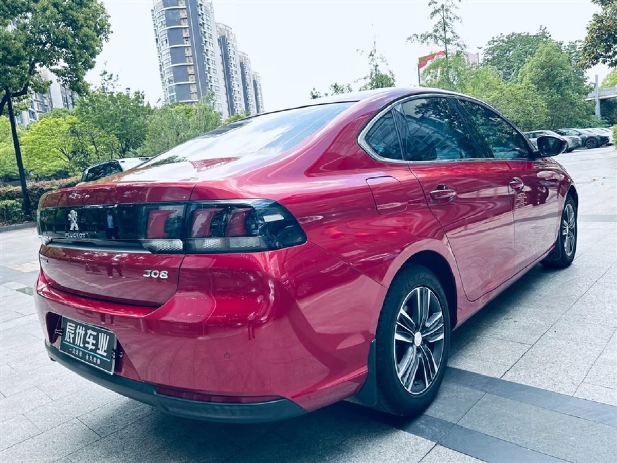 標(biāo)致 308  2016款 1.6L 自動(dòng)豪華版圖片