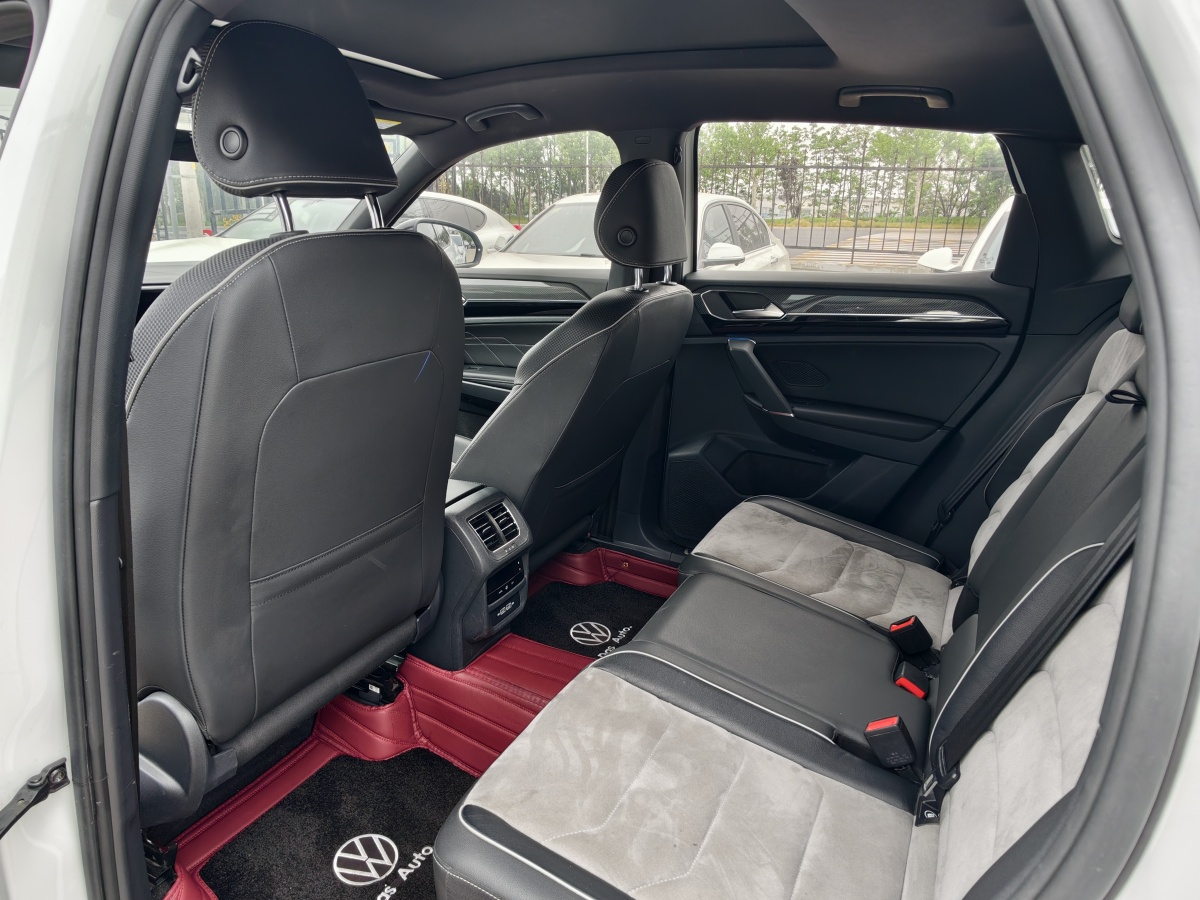 大眾 探岳X  2020款 330TSI 兩驅(qū)尊貴智聯(lián)版圖片