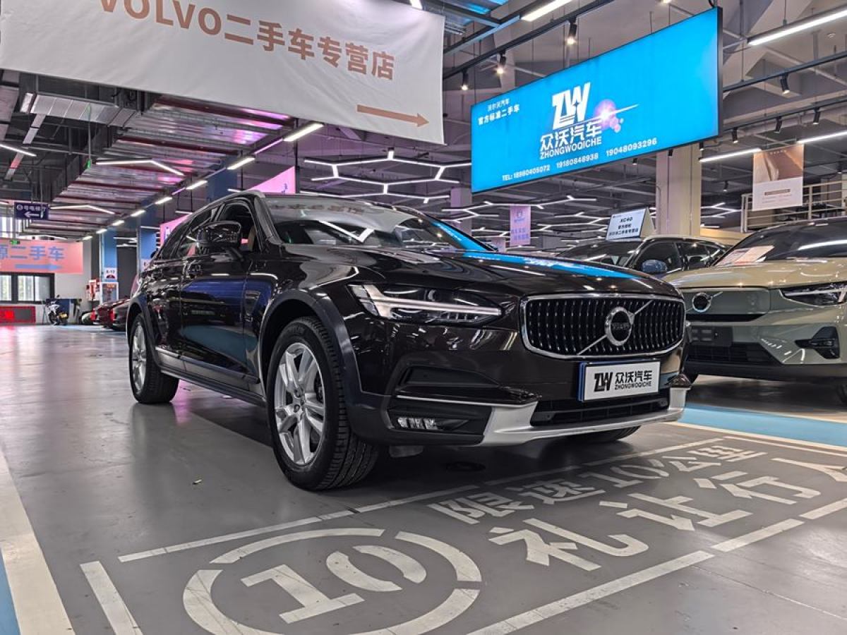 沃爾沃 V90  2019款  Cross Country T5 AWD 智遠(yuǎn)版 國(guó)VI圖片