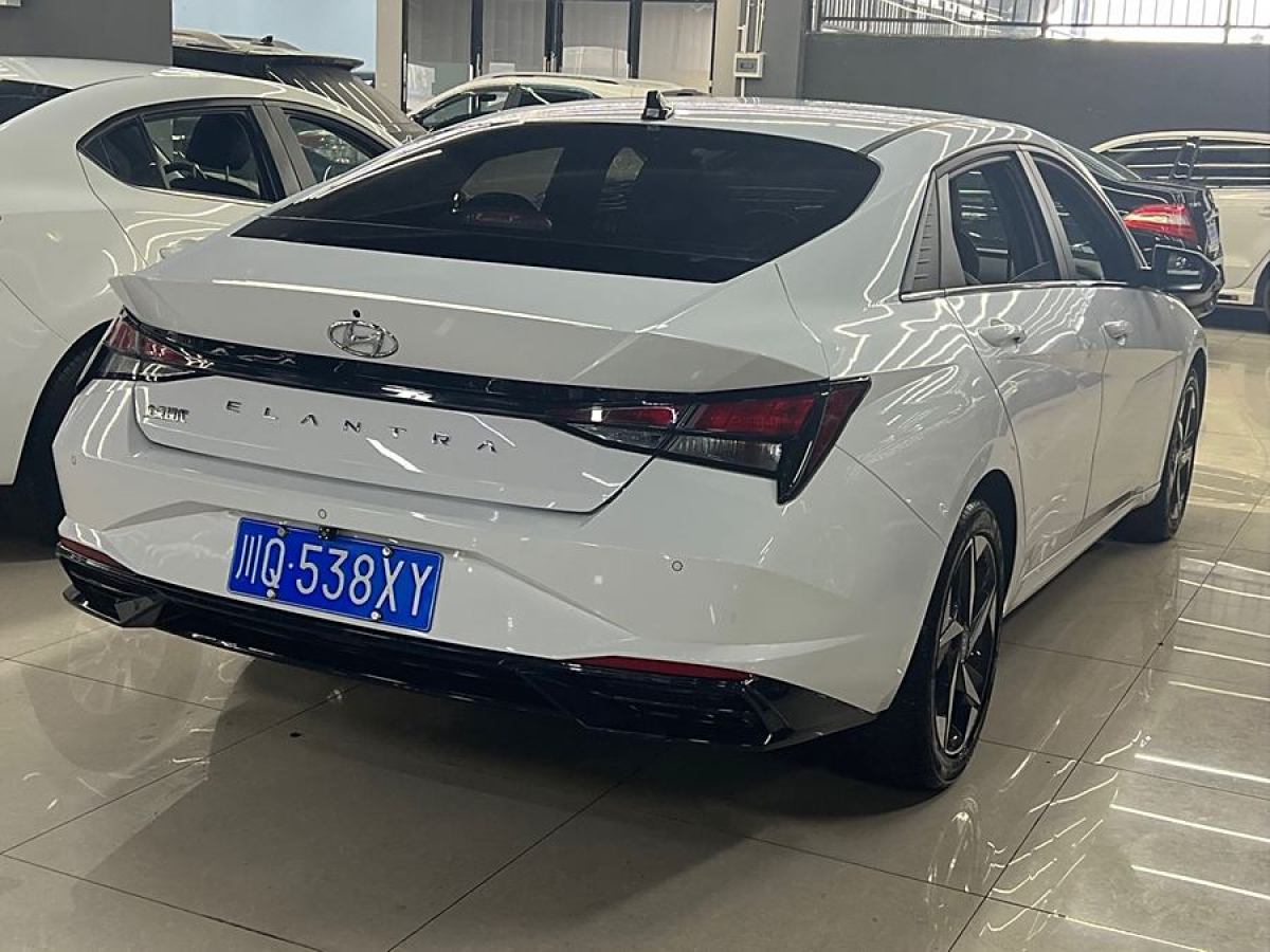 現(xiàn)代 伊蘭特  2021款 1.5L GLS領(lǐng)先版圖片