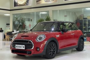 MINI MINI 2.0T COOPER S 經典派