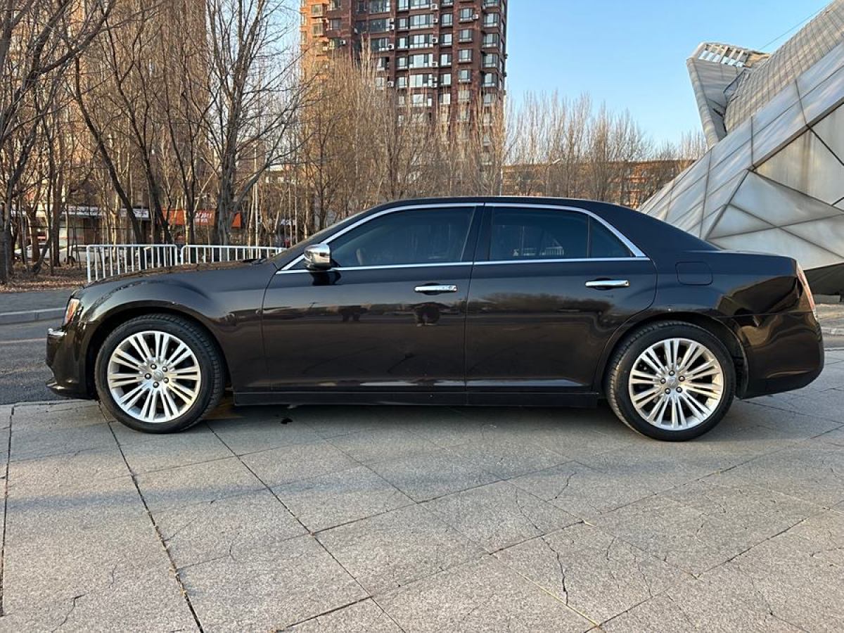 克萊斯勒 300C  2013款 3.6L 尊適版圖片