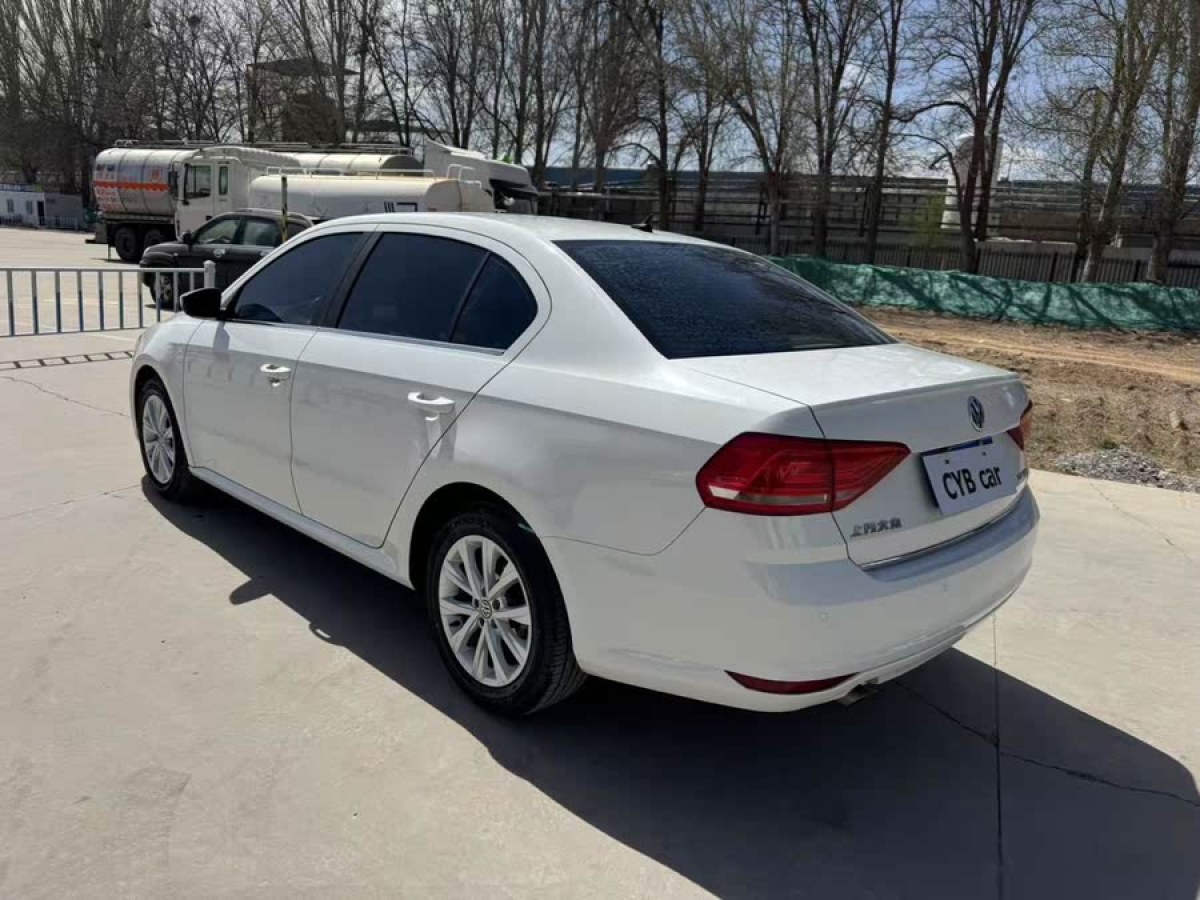 大眾 朗逸  2017款 1.6L 自動(dòng)舒適版圖片