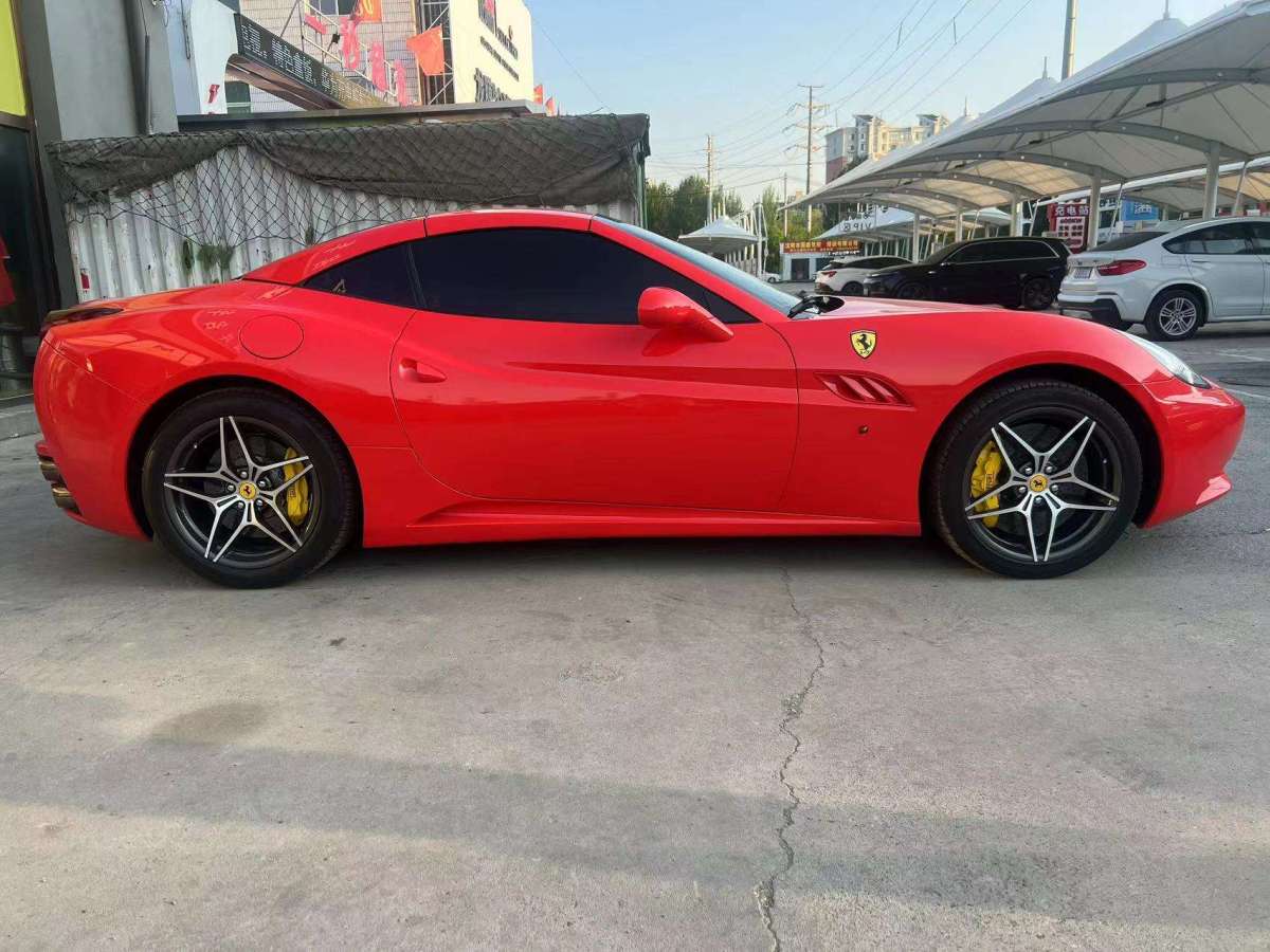 法拉利 California T  2009款 4.3L 標準型圖片