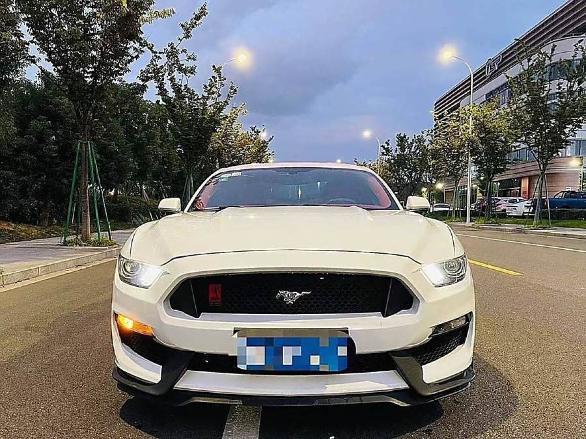 2017年8月福特 Mustang  2017款 2.3T 運動版