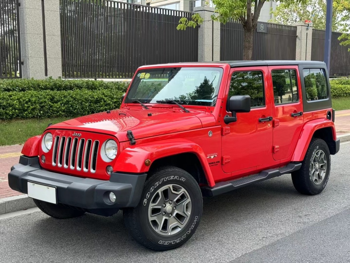 Jeep 牧馬人  2017款 3.0L Sahara 四門舒享版圖片