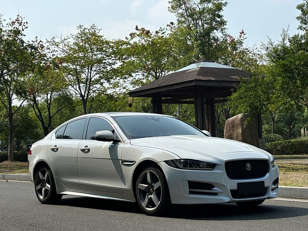 2016年6月捷豹 XE  2015款 2.0T 200PS R-Sport