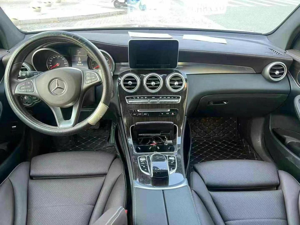 奔馳 奔馳GLC  2018款 GLC 300 4MATIC 豪華型圖片