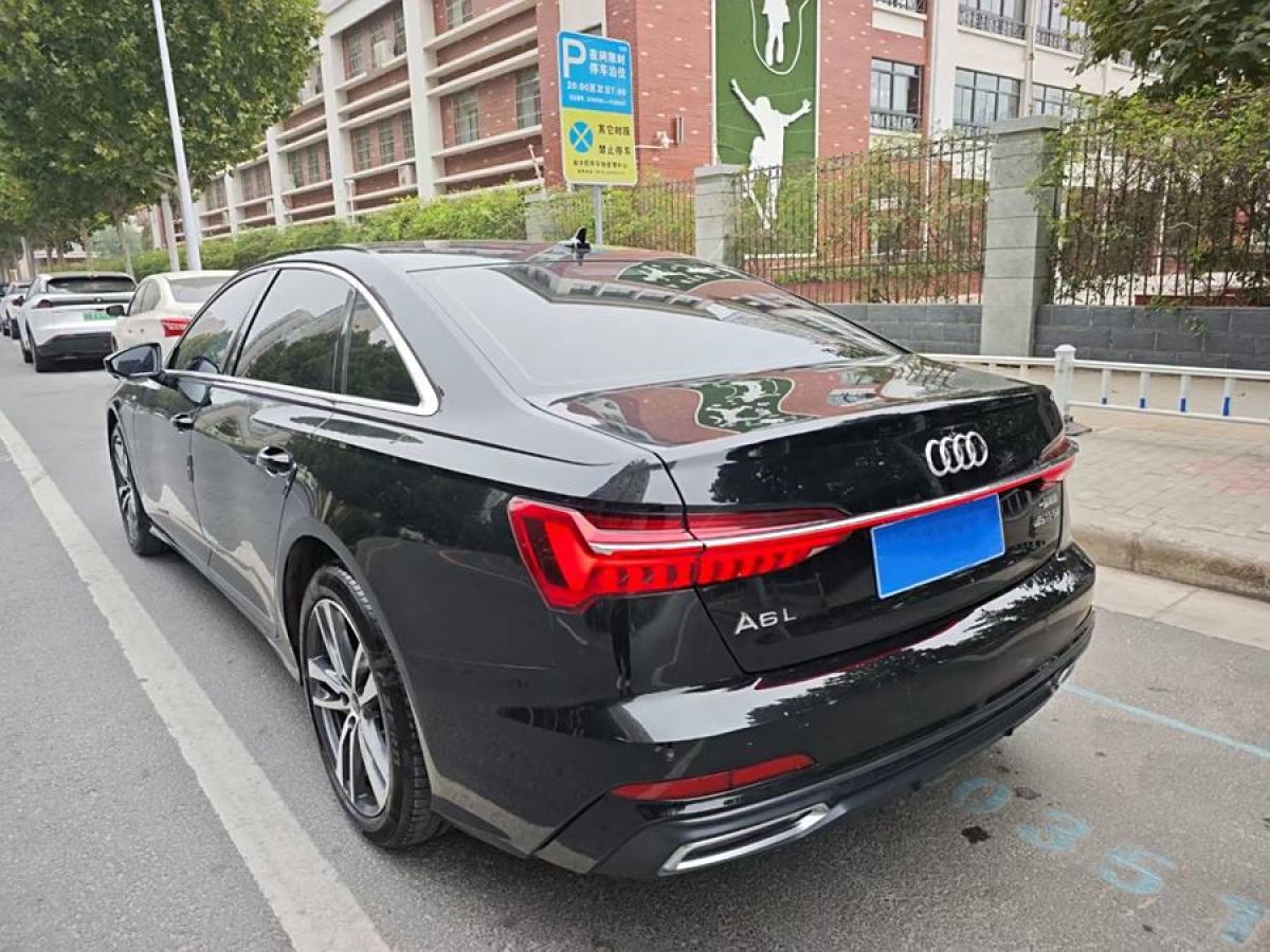 奧迪 奧迪A6L  2022款 40 TFSI 豪華動(dòng)感型圖片