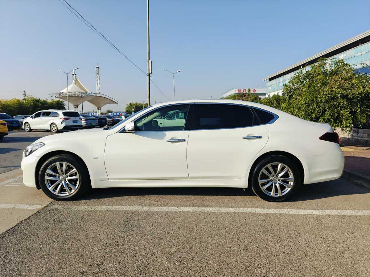 英菲尼迪 Q70  2015款 Q70L 2.5L 精英版图片