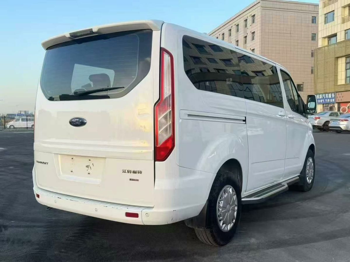 福特 全順  2020款 2.0T汽油商旅型中軸中頂10-12座國VI圖片