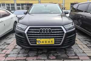 奥迪Q7 奥迪 40 TFSI 舒适型