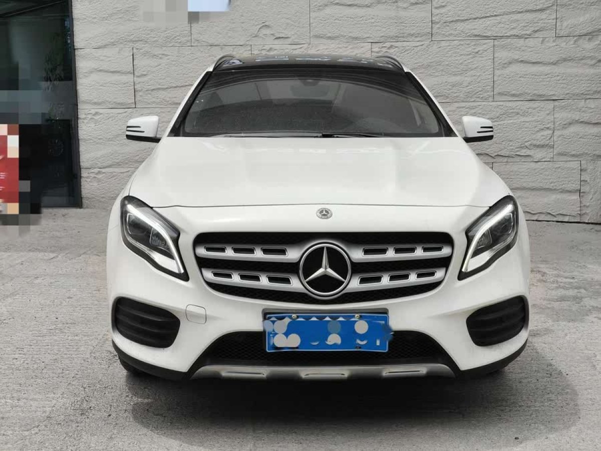 奔馳 奔馳GLA  2019款 GLA 200 時尚型圖片