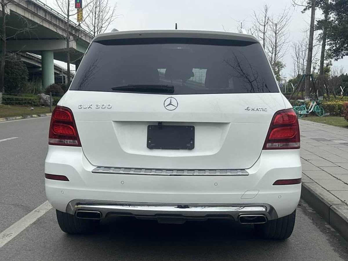 奔馳 奔馳GLK級  2013款 改款 GLK 300 4MATIC 時尚型圖片