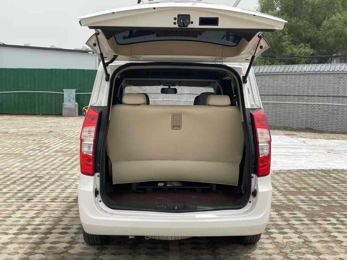 五菱 五菱宏光  2015款 1.5L S 基本型國(guó)V圖片