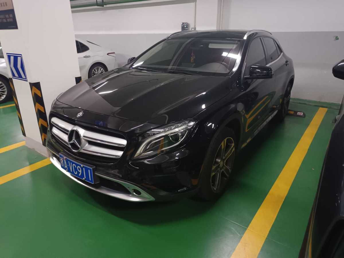 奔驰 奔驰GLA  2015款 GLA 220 4MATIC 豪华型图片