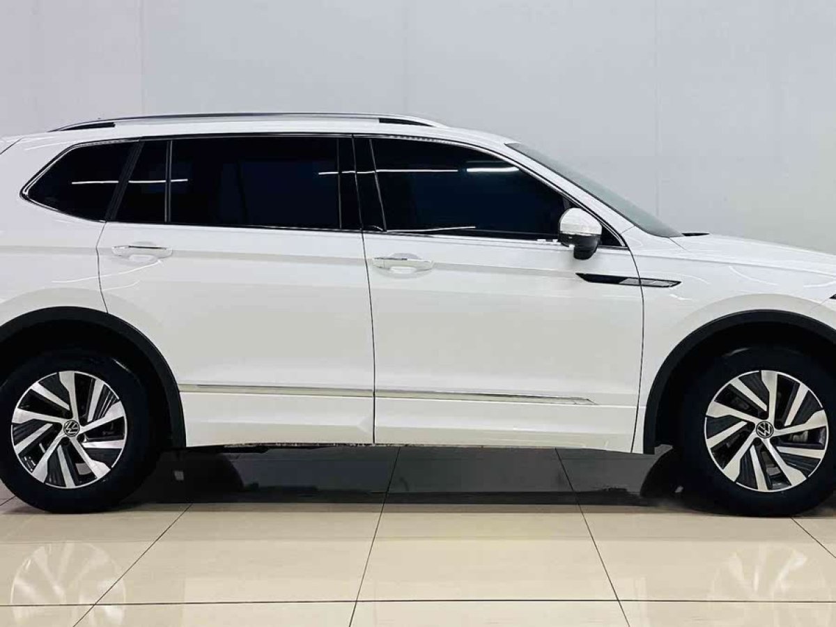大眾 途觀L新能源  2023款 430PHEV 插電混動尊貴版圖片
