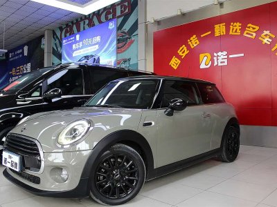 2019年5月 MINI COUNTRYMAN 1.5T COOPER 經(jīng)典派圖片