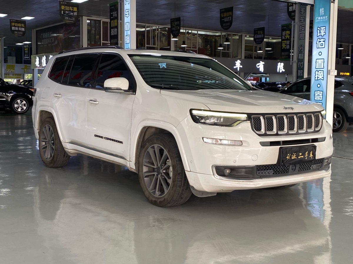 Jeep 大指揮官  2018款 2.0T 四驅(qū)智享版圖片