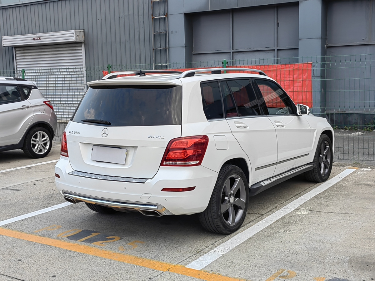 2014年4月奔馳 奔馳GLK級  2013款 GLK 300 4MATIC 動感天窗型