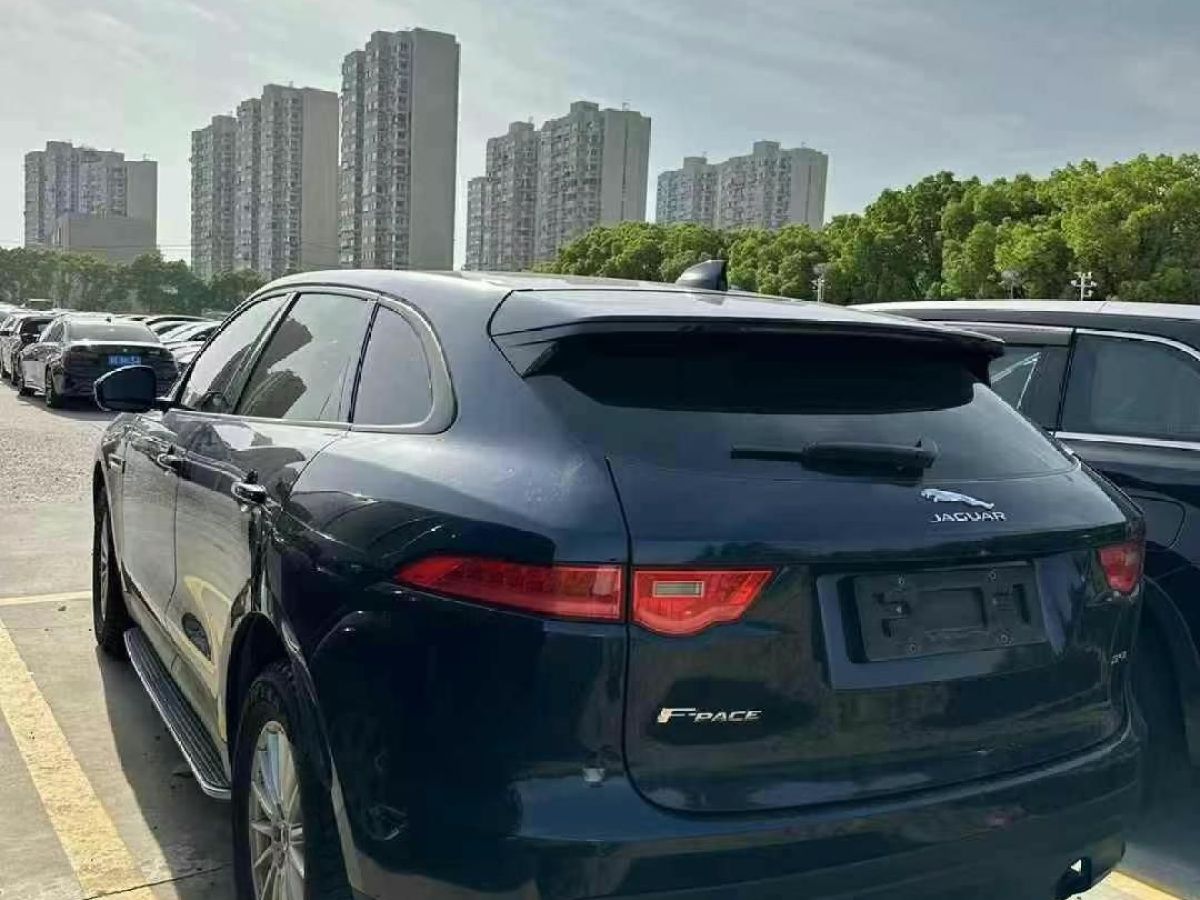 捷豹 XE  2017款 2.0T 200PS R-Sport圖片
