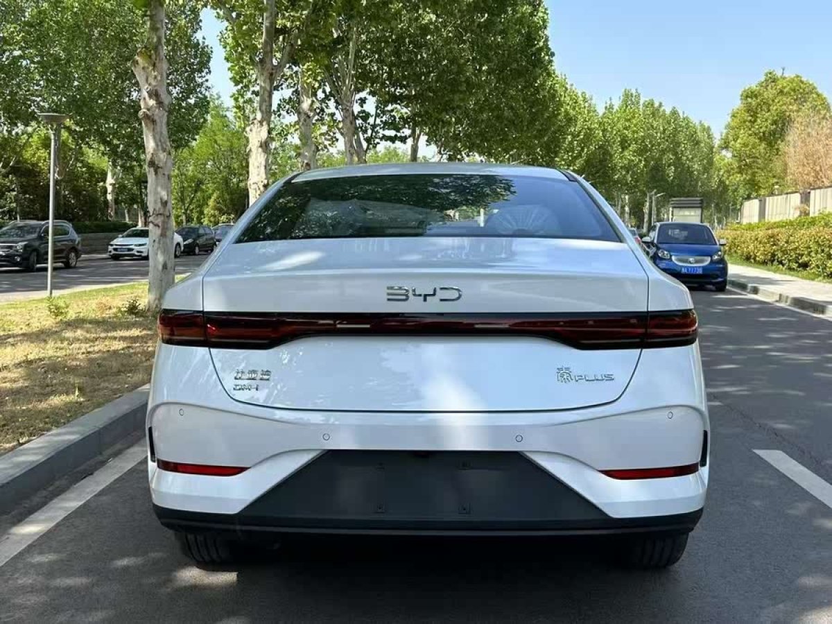 比亞迪 秦PLUS  2025款 DM-i 智駕版 55KM領(lǐng)先型圖片