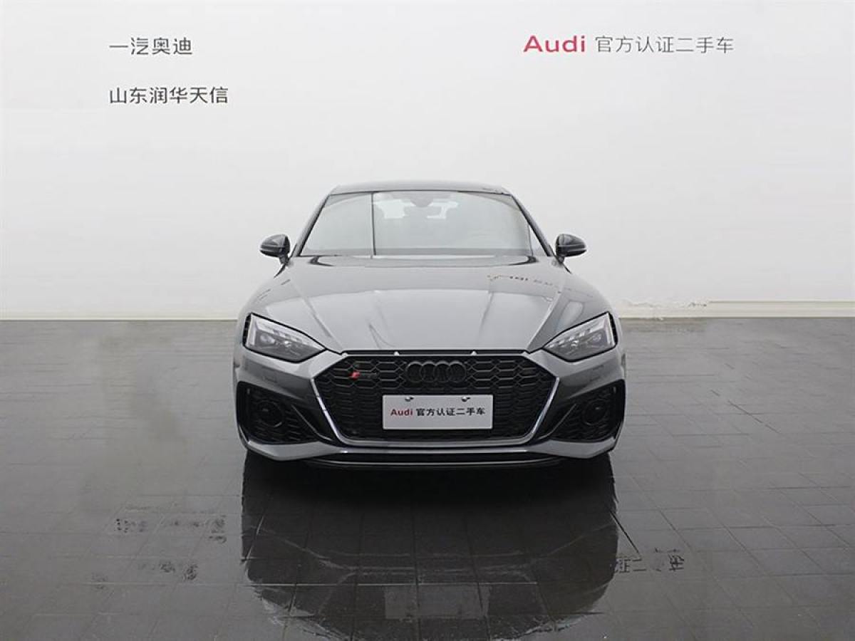 2023年6月奧迪 奧迪RS 5  2023款 RS 5 2.9T Sportback 黑曜版