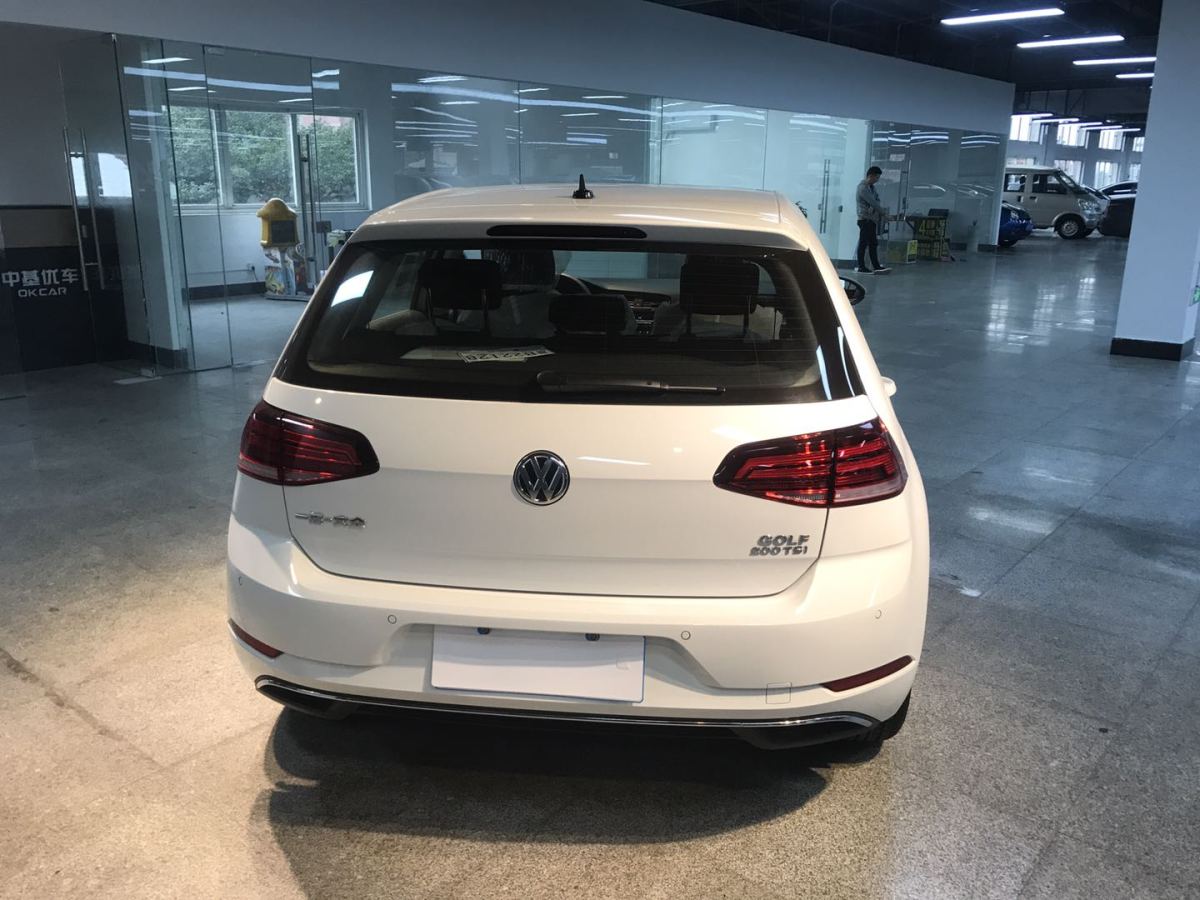 2019年10月大眾 高爾夫 2019款 200tsi dsg舒適進取版 國vi