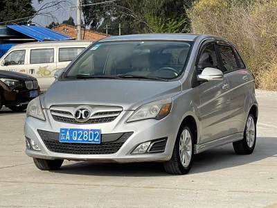 2012年9月 北京 北京汽車(chē)E系列 兩廂 1.3L 手動(dòng)樂(lè)天版圖片