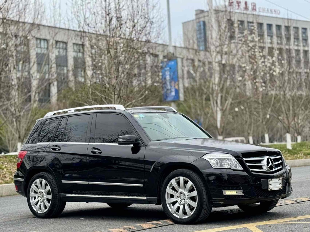 奔馳 奔馳GLK級  2011款 GLK 300 4MATIC 豪華型圖片