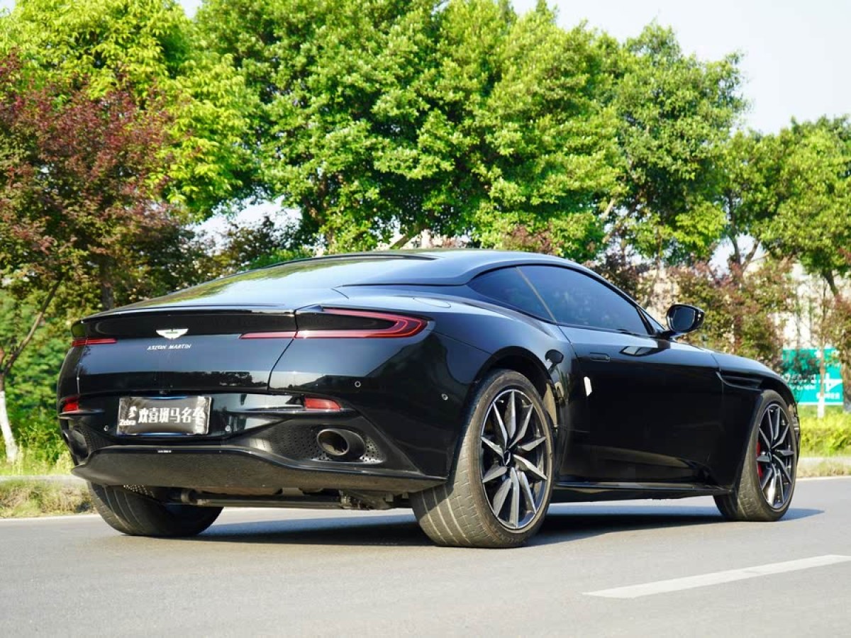 阿斯頓·馬丁 阿斯頓?馬丁DB11  2019款 4.0T V8 Coupe圖片
